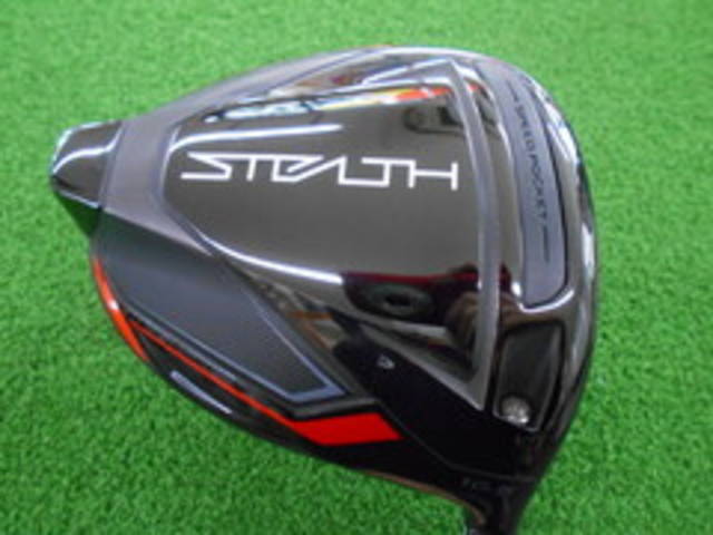中古ゴルフ TaylorMade ドライバーの写真