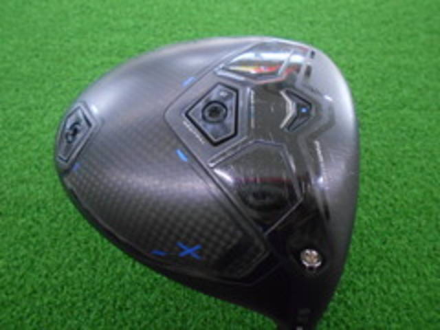 中古ゴルフ cobra ドライバーの写真