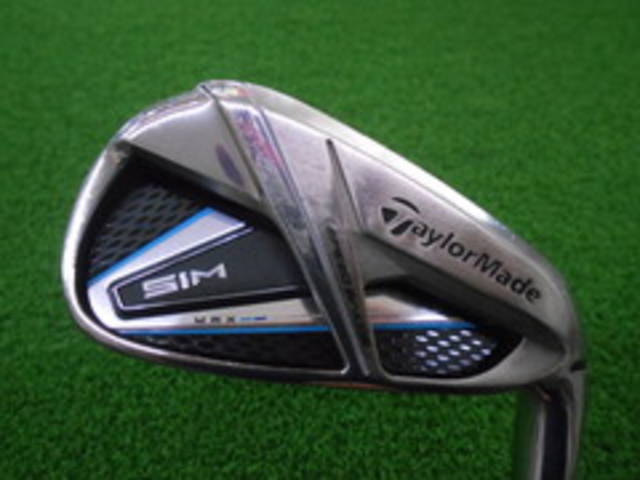 中古ゴルフ TaylorMade ドライバーの写真