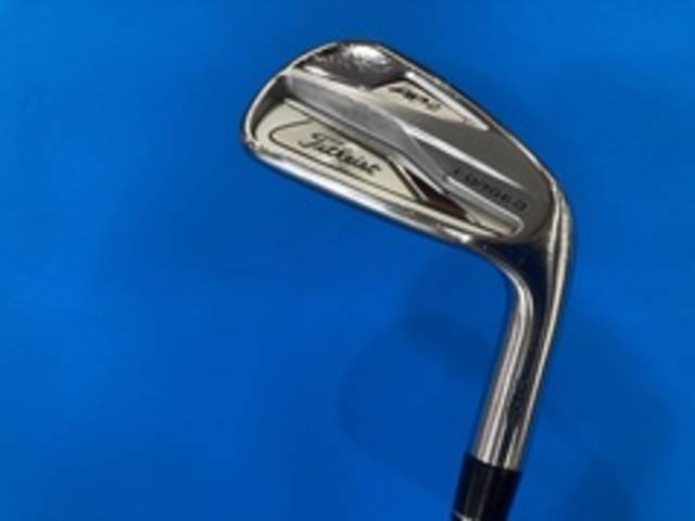中古ゴルフ Titleist アイアンセットの写真
