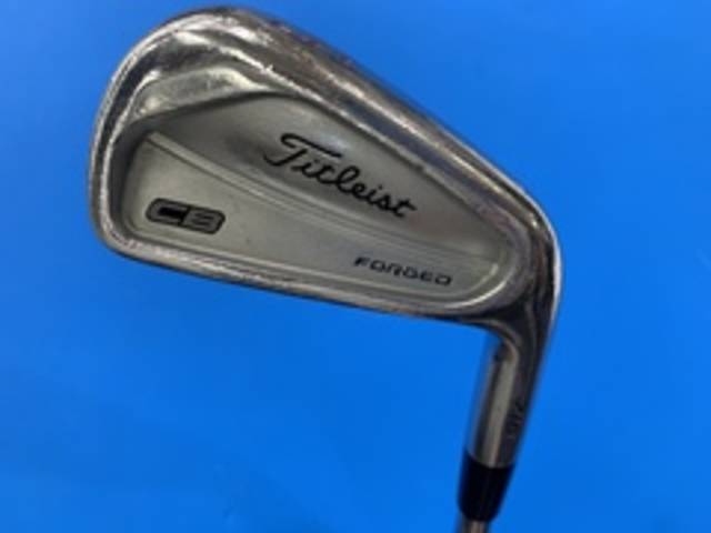 中古ゴルフ Titleist アイアンセットの写真