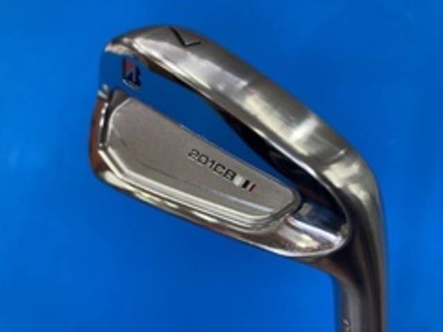 中古ゴルフ BRIDGESTONE アイアンセットの写真