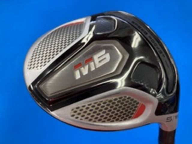 中古ゴルフ TaylorMade ドライバーの写真