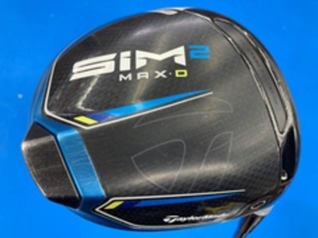 中古ゴルフ TaylorMade ドライバーの写真